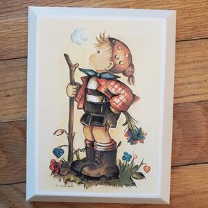 Vintage 1988 original Hummel the little hiker plastic wall‎ hanging decor